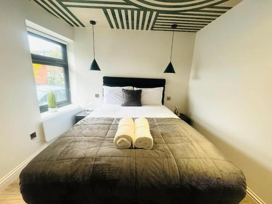 Apartment London 99 Apartment, Top Trendy Location
